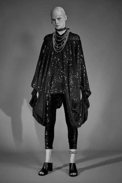 Look 4
